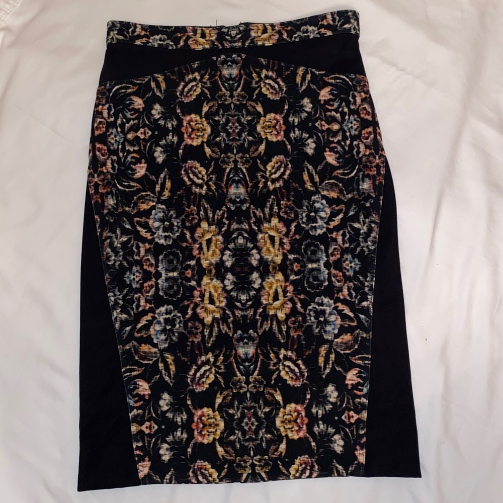 Nicole Miller Floral Print Midi Skirt